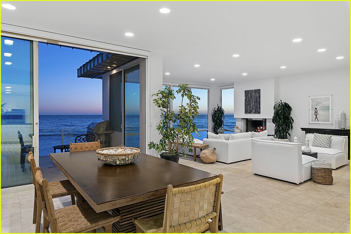 Paris Hilton compra casa de praia (Foto: Reproduçaõ)