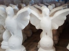 Confeccao De Imagens Do Divino Ajuda A Manter Viva Tradicao Em Mogi Festa Do Divino 2015 G1