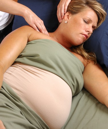 gravida; massagem; descanso; drenagem; dor (Foto: Thinkstock)