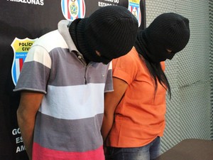 Casal não teve rosto mostrado para preservar imagem do bebê (Foto: Suelen Gonçalves/G1 AM) Casal não teve rosto mostrado para preservar imagem do bebê (Foto: Suelen Gonçalves/G1 AM)