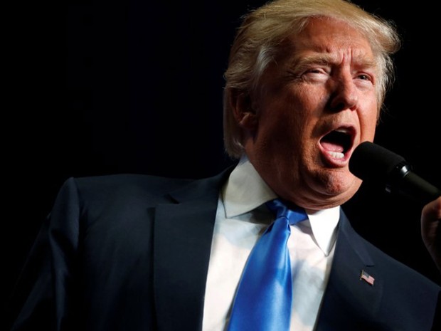 Donald Trump durante discurso em Green Bay, Wisconsin, na segunda-feira (17) (Foto: Reuters/Jonathan Ernst)