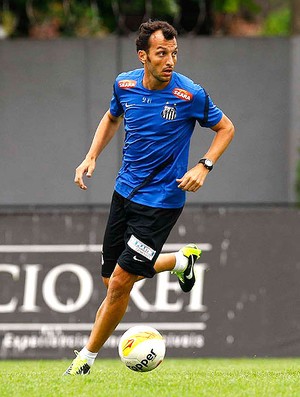 Edu Dracena no treino do Santos (Foto: Ricardo Saibun / Divulgação Santos FC)