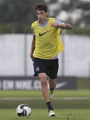 Há 215 dias sem jogar, Rildo é inscrito pelo Corinthians no Paulistão