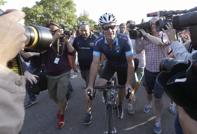 ciclismo Lance Armstrong Volta da França (Foto: AP)