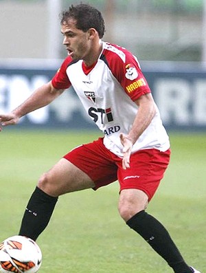 Silvinho treino São Paulo (Foto: Rubens Chiri / saopaulofc.net)