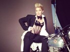 Madonna 'procura' mecânico na internet: 'Ouvi uma batida'
