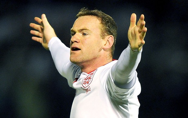 Rooney comemoração Inglaterra San Marino (Foto: Getty Images)