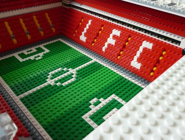 estádio lego Anfield