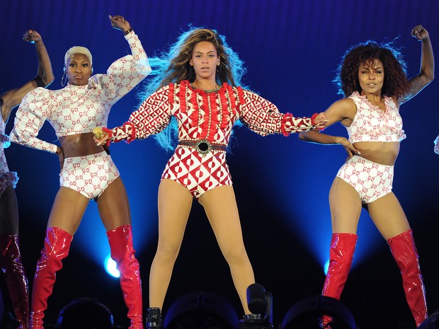 Beyoncé faz show em Miami, nos EUA, nesta quarta-feira (27) (Foto: Frank Micelotta/Invision para Parkwood Entertainment/AP)
