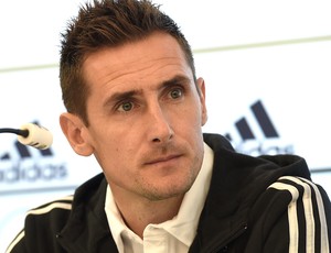 Klose coletiva Alemanha (Foto: AFP)