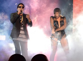 Jay-Z e Beyoncé em show em Miami, nos Estados Unidos (Foto: Kevin Mazur/ Getty Images)