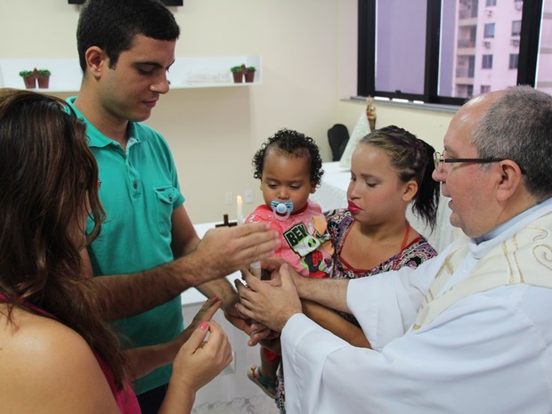 Crianças foram batizadas em hospital público de Belém. (Foto: Divulgação/ Hospital Oncológico)