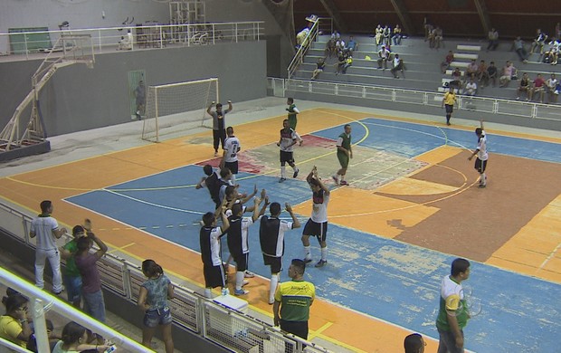Êxodo e Betel estão na final da Copa Gospel de Futsal, no AP (Foto: Reprodução/TV Amapá)