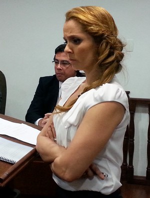 Luciana Lopes Advogada Carlos Alberto julgamento (Foto: Gustavo Rotstein)