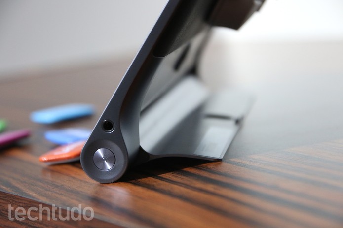 Yoga Tab 3 (Foto: Fabrício Vitorino/TechTudo) Yoga Tab 3 (Foto: Fabrício Vitorino/TechTudo)