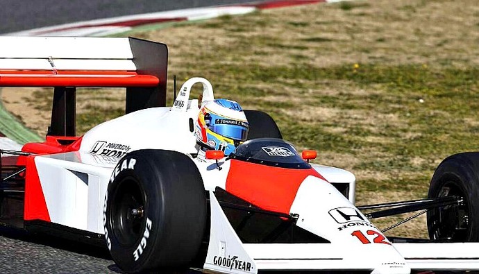 Ap 243 S Guiar Carro De Senna Alonso Diz Preferir Antiga F 1