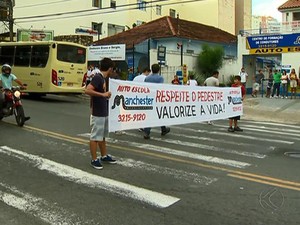 Trânsito Avenida dos Andradas Juiz de Fora (Foto: Reprodução/TV Integração)