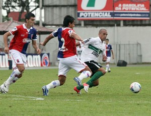 coritiba e paraná no clássico pelo paranaense (Foto: Divulgação/site oficial do Coritiba Foot Ball Club)