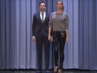 Gisele Bündchen ensina Jimmy Fallon a desfilar em programa de TV