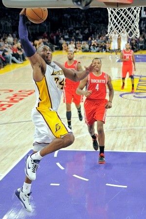 Kobe Bryant, Los Angeles Lakers x Houston Rockets (Foto: Agência AP)