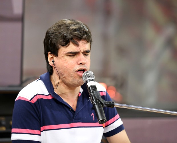 O cantor foi muito elogiado pelo técnico Lulu, mas deixou o programa na última quinta (Foto: Isabella Pinheiro / Tv Globo)