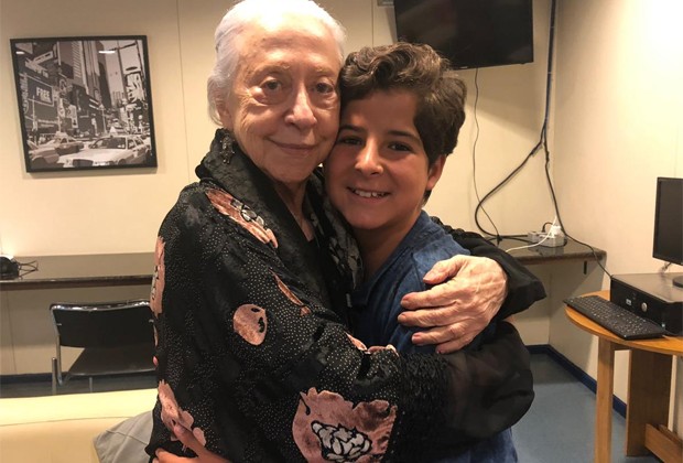 Fernanda Montenegro e Luiz Felipe Mello nos bastidores de gravação de A Dona do Pedaço (Foto: Arquivo pessoal) Fernanda Montenegro e Luiz Felipe Mello nos bastidores de gravação de A Dona do Pedaço (Foto: Arquivo pessoal)