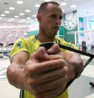 Tudo pronto para estreia: Guerra é inscrito pelo Palmeiras no Paulista 