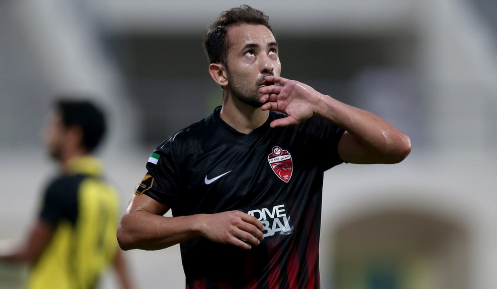 Éverton Ribeiro quer deixar os Emirados Árabes (Foto: Divulgação)