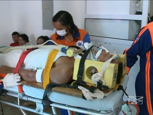 Pacientes foram transferidos para São Luís após acidente em Bacuri (Foto: Reprodução/TV Mirante)