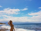 Carolina Oliveira posta fotos de sua viagem ao Havaí: 'Dias havaianos' 