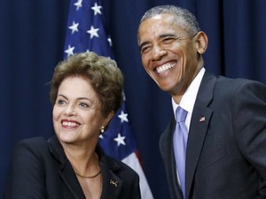 FOTO HOME - O presidente Barack Obama e a presidente Dilma Rousseff durante encontro na Cúpula das Américas, na Cidade do Panamá