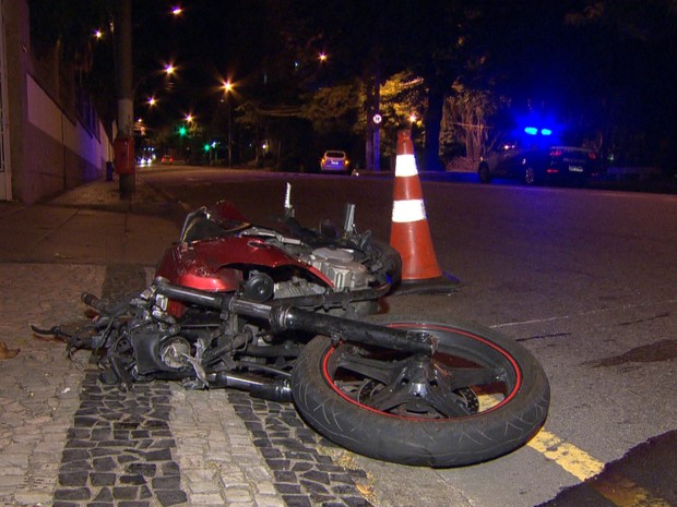 G Acidente Entre Moto E Carro Deixa Um Morto Na Zona Norte Do Rio Not Cias Em Rio De Janeiro