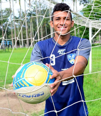 Arthur meia São José dos Campos FC (Foto: Danilo Sardinha/GloboEsporte.com)