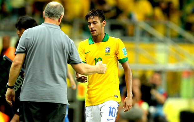 Neymar e Felipão jogo Brasil Itália (Foto: Wagner Carmo / VIPCOMM)