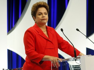 Dilma Rousseff durante debate entre presidenciáveis em SP (Foto: Paulo Whitaker/Reuters)