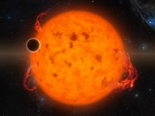 Ilustração mostra K2-33b em órbita ao redor de estrela (Foto: NASA/JPL-Caltech)