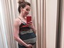 Mariana Ferrão exibe barrigão de grávida: '40 semanas e 5 dias'