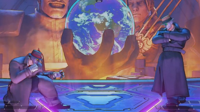 O misterioso Q consegue se infiltrar em Street Fighter 5 mesmo sem ter sido convidado (Foto: Reprodução/YouTube)