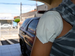 Adolescente foi baleado durante revista da Guarda Municipal, em Piracicaba (Foto: Leon Botão/G1)