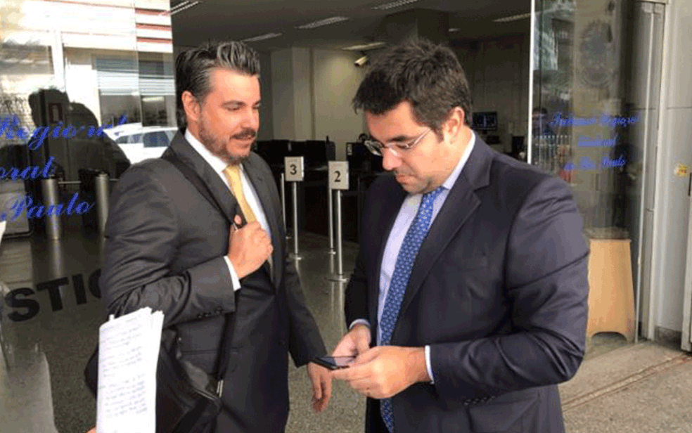 Flavio Caetano, advogado de Dilma e Gustavo Bonini Guedes, do Temer (Foto: Amós Alexandre/GloboNews)