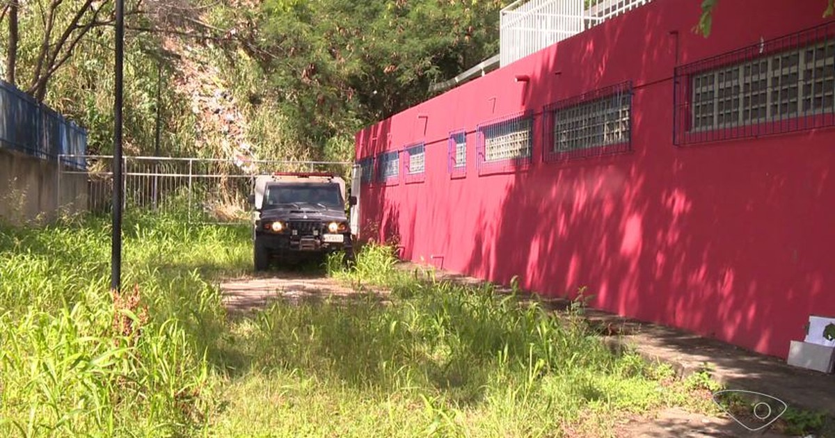 Jovem é encontrado morto dentro de escola em Cariacica, ES - Globo.com