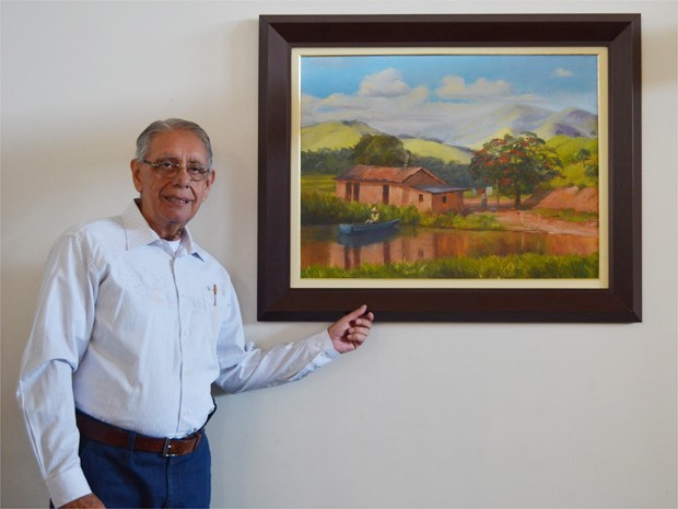 Berlingieri mantém quadro feito com cinzas dos pais exposto na recepção da funerária (Foto: Fernanda Testa/G1) Berlingieri mantém quadro feito com cinzas dos pais exposto na recepção da funerária (Foto: Fernanda Testa/G1)