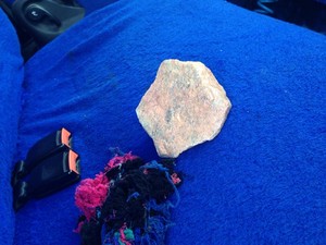 Vidros quebrados no Ceará (Foto: Gislene Carneiro)