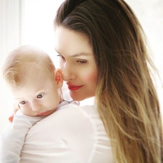 Fernanda Machado com o filho, Lucca (Foto: Reprodução/Instagram)