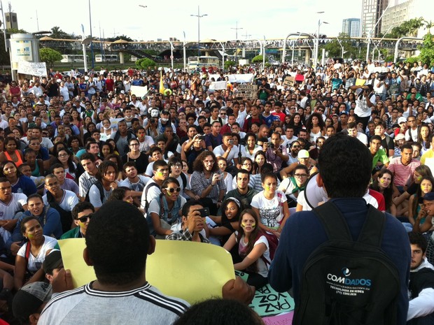Manifestação (Foto: Egi Santana/G1)