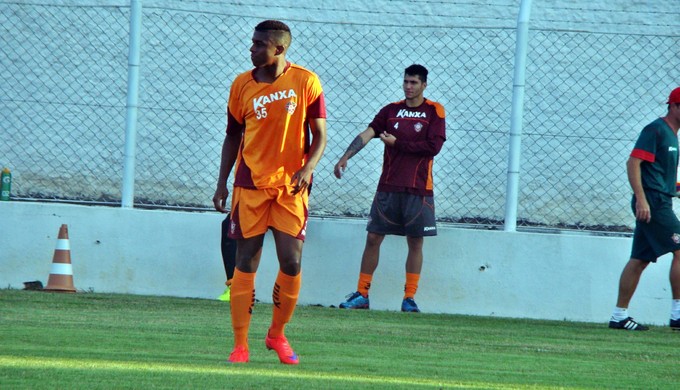 Erick Luís já treinou com a equipe na tarde desta quinta-feira (4) no CT da Rua Paraná (Foto: Divulgação Boa Esporte) Erick Luís já treinou com a equipe na tarde desta quinta-feira (4) no CT da Rua Paraná (Foto: Divulgação Boa Esporte)