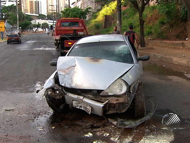 acidente (Foto: Reprodução/TV Bahia)