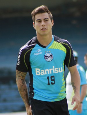 Vargas, atacante do Grêmio (Foto: Diego Guichard)