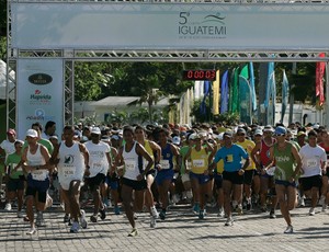 Corrida Iguatemi (Foto: Kiko Silva/Agência Diário)
