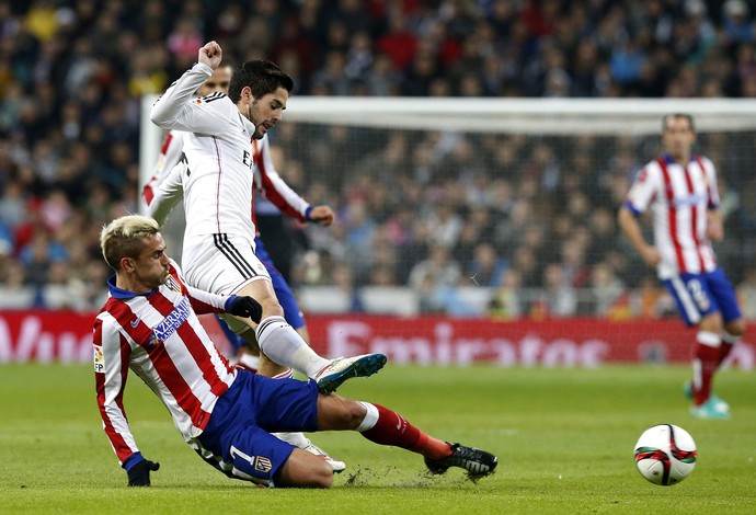 Griezmann e Isco, Real Madrid x Atlético de Madrid (Foto: EFE)